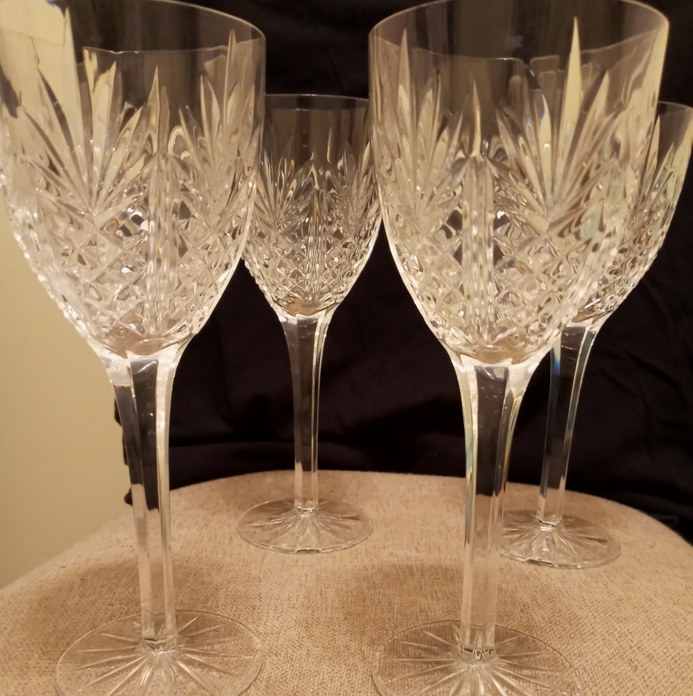 Set of 4 Irish Crystal Comeragh (cut foot) Claret Wine Glasses